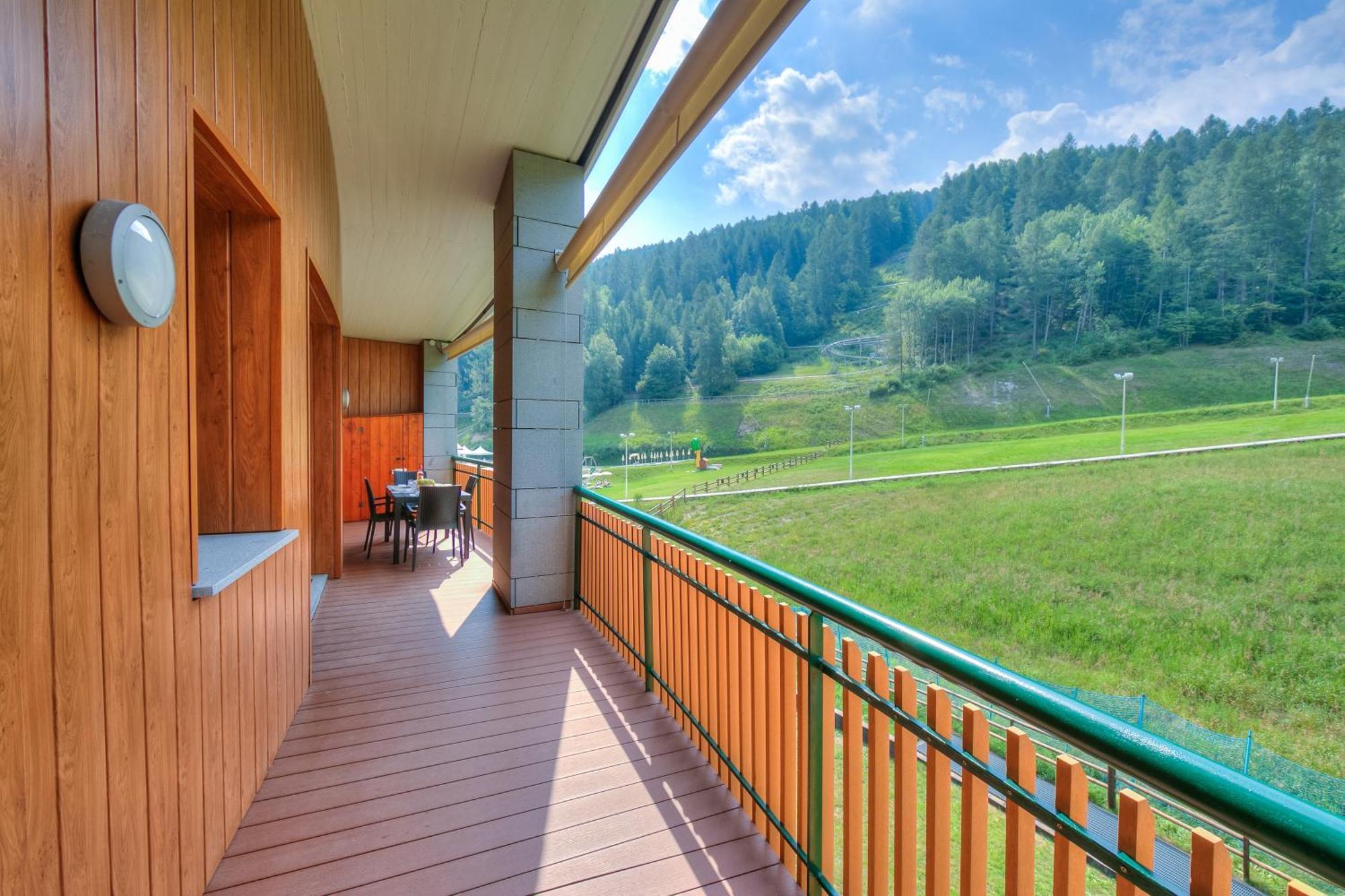 La Marmotta Campo Smith On The Ski Slopes - Happy Rentals Бардонечия Екстериор снимка