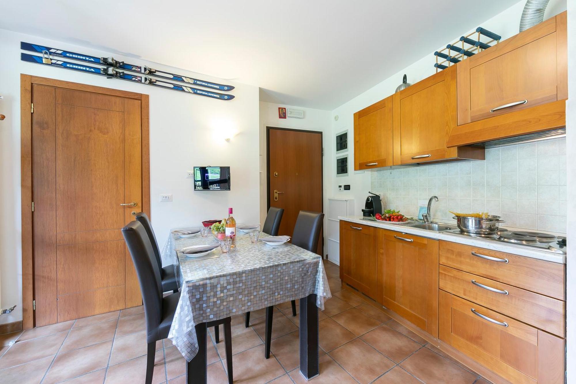 La Marmotta Campo Smith On The Ski Slopes - Happy Rentals Бардонечия Екстериор снимка