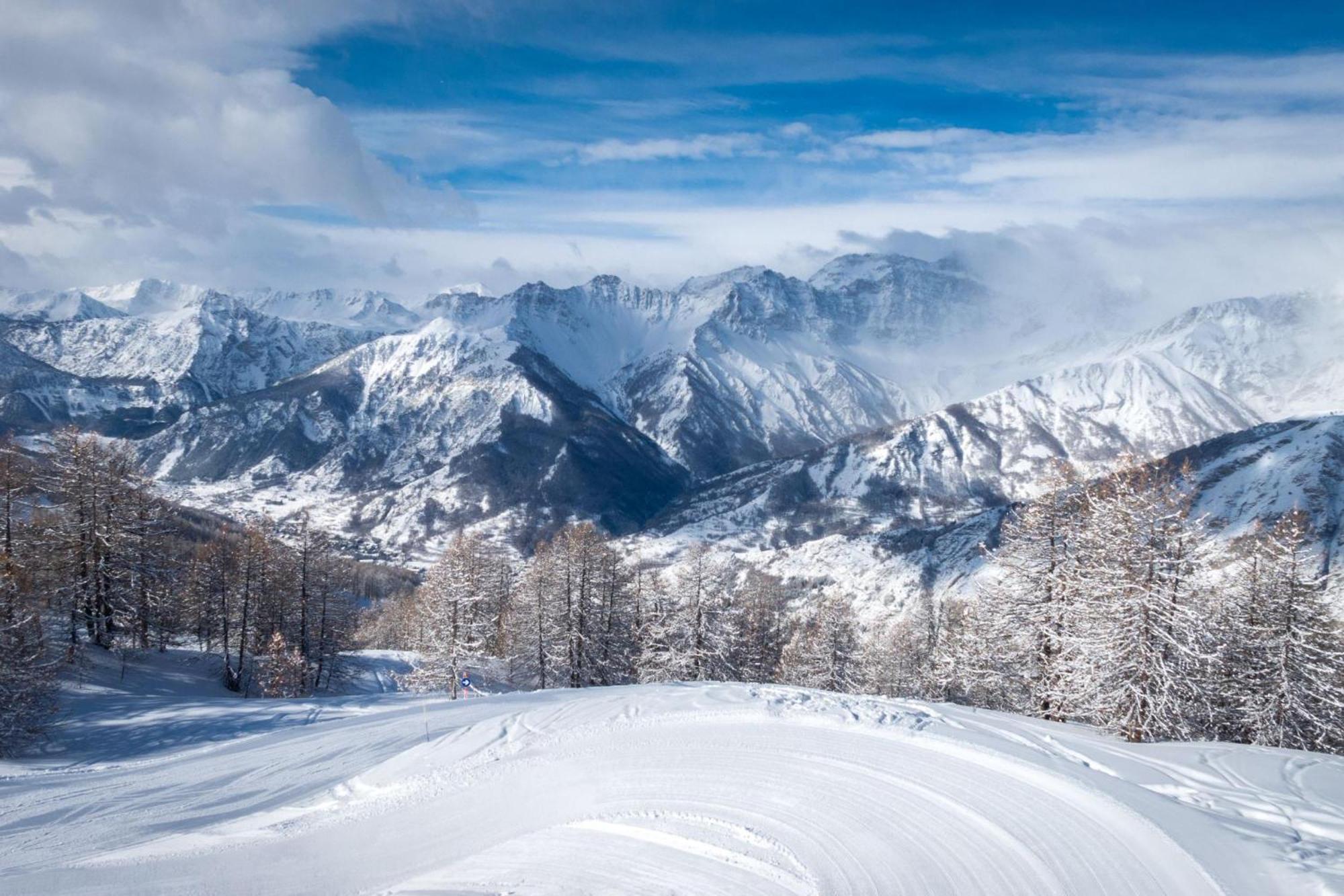La Marmotta Campo Smith On The Ski Slopes - Happy Rentals Бардонечия Екстериор снимка